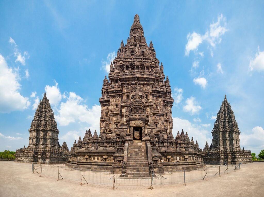 Prambanan - zabytki Indonezji - Halo Indonezja